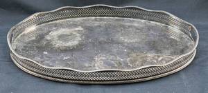 lot 132 image: Israel Freeman & Sons Silver Plate Serving Tray
