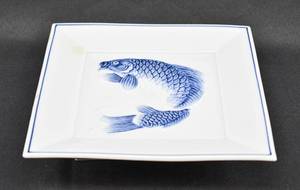 lot 144 image: Asian Blue & White Porcelain Plate with Fish