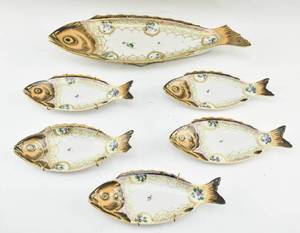 lot 148 image: 6 Pc. Nippon Decorative Porcelain Fish Dish Set