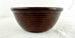 lot 224 image: Vingtage Western Stoneware Brown Bowl