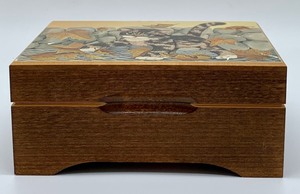 Swiss Cat Design Musical Jewelry Box