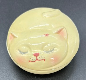 Cute Cat Motif Figurines and Trinket Box