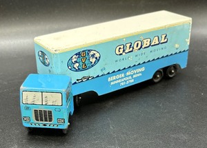 Global World Wide Berger Moving Truck Model