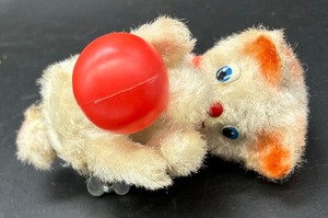 Playful Cat Wind Up Toy