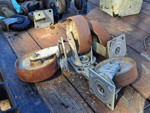 lot 637 image: Lot of (4) Industrial 6 Caster Wheels