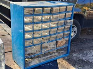 lot 670 image: Plastic Parts Organizer Cabinet 24-drawer with Hardware
