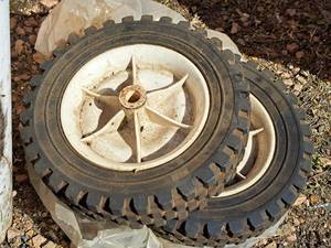lot 699 image: Lot of (2) 8 Utility Wheels