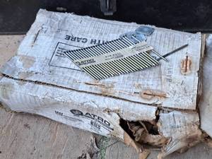 lot 739 image: Lot of (1 Box) 3-14 Framing Nails