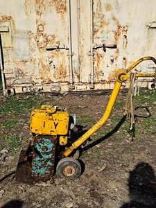 lot 609A image: Wisconsin Heavy Duty Air Cooled Gas Tamper