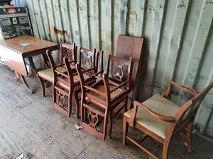 lot 681 image: Duncan Fife Wood Dining Table Set - Table with Fold-Down Sides, (6) Padded Chairs and (2) Leaves