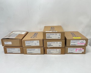 lot 337 image: Extron Electrical Parts