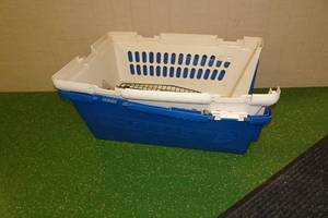 lot 323 image: Furrarri 32 Pet Kennel