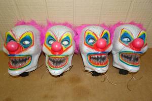 lot 350 image: 4 Scary Blown Mold Clown Heads