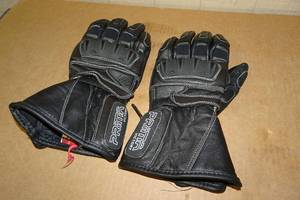 lot 368 image: Prima Victory Motorcycle Leather Gloves - Medium