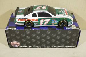 lot 46 image: Action Darrell Waltrip Parts America  124 Scale Die-Cast Stock Car Bank