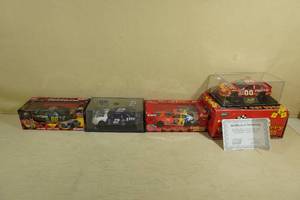 lot 69 image: 4 124 Scale Die-Cast Stock Cars - Martin, Wallace, Craven, Pearson