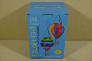 lot 135 image: Regal Small Hot Air Balloon Solar Lantern -Horizontal Stripes