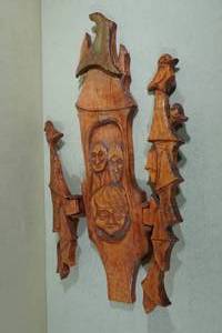 lot 169 image: Carved Wood Wall Dcor