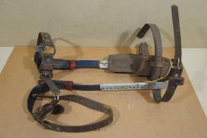 lot 174 image: Pole Climbing Spikes