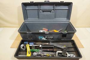lot 184 image: Plano 26 Toolbox with Assorted Tools