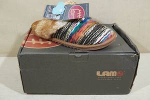 lot 236 image: Lamo Womens Juarez Scuff Slippers -Size Large, Chestnut