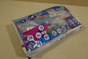lot 251 image: Cressi Kids Snorkel Set -Fin Size LXL