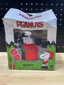 New 3.5 Foot Inflatable LED Snoopy