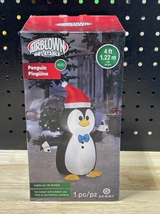New 3.5 Foot Inflatable LED Penguin