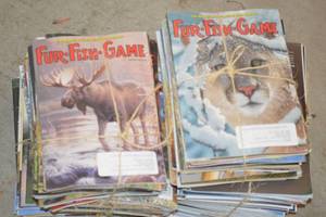 lot 189 image: Multiple stacks of hunting magazines