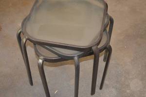 lot 190 image: 3pc glass patio end tables