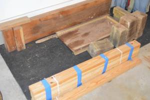 lot 207 image: Misc wood