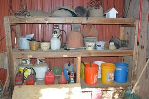 lot 218 image: Shelf - Contents Not Included