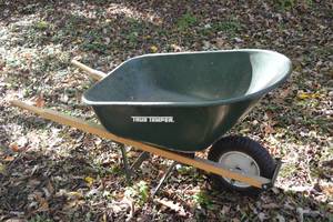 lot 225 image: Wheelbarrow