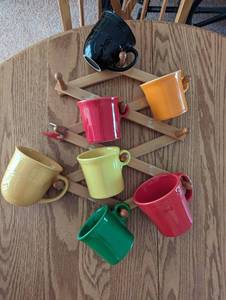 lot 129 image: Mugs and Mug Hanger