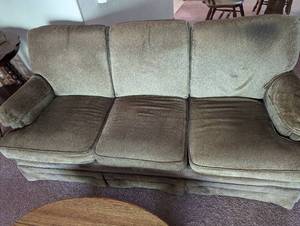 lot 141 image: Sofa