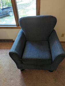 lot 408 image: Chair with Ottomon