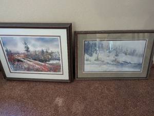 lot 412 image: 2 Pieces of Wall Art