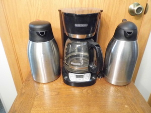 lot 311 image: Coffeeaker with 2 insulated stainless steel  pitchers