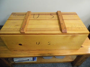 lot 326 image: Wooden chest filled with military and other memorabelia