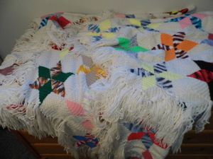 lot 353 image: Chrocheted afghan