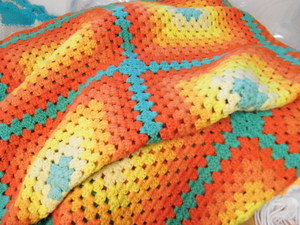 lot 354 image: Chrocheted afghan