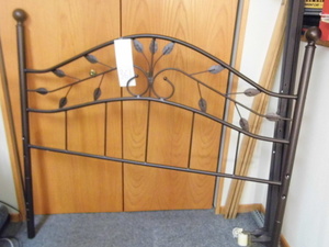 lot 361 image: Metal headboard with side rails