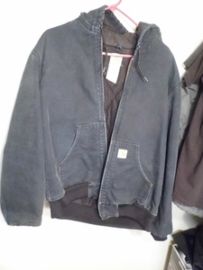lot 364 image: Carhartt jacket size M