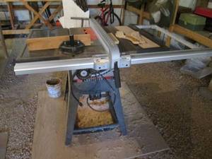 lot 4 image: Sears Craftsman 10 full size table saw