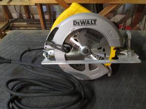 lot 25 image: Dewalt 7 14 circular saw