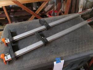 lot 89 image: Pair of Jorgensen deep-rracj aluminum bar clamps