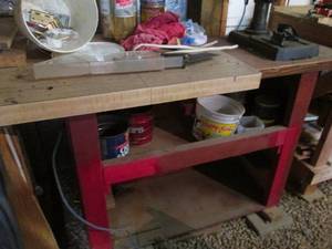 lot 474 image: Workbench and content including buckets of hardware, misc Hinges and more