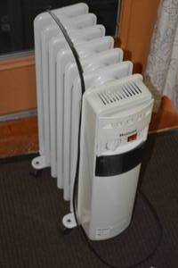 lot 236 image: Holmes Electric Radiator