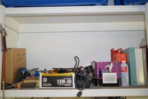 lot 167 image: Shelf Contents