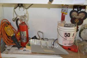lot 168 image: Shelf Contents